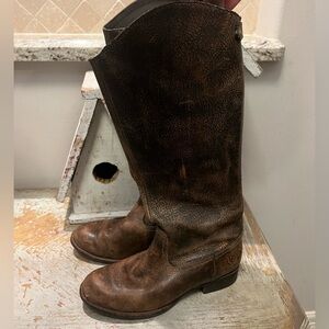 Ariat Women's Manhattan Western Boots w/Full Back Zipper Size: 6.5 B